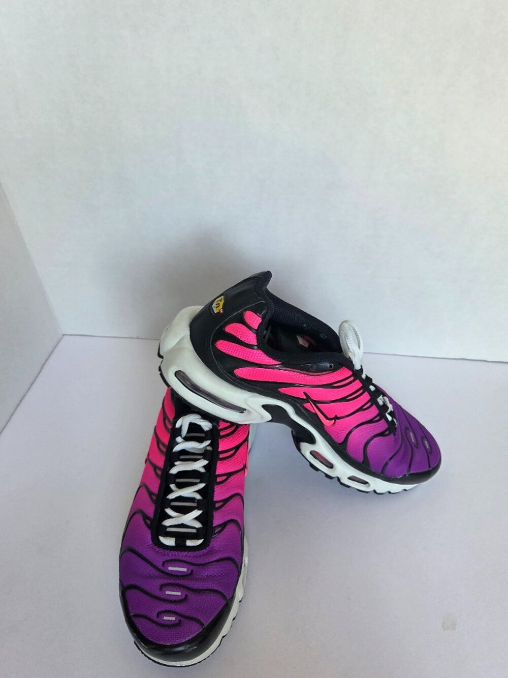 Nike Air Max Plus "Dusk" DZ3670-500 Woman's 7.5.